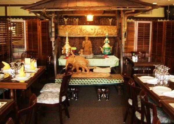 安娜堡胜利套房酒店 餐厅 照片